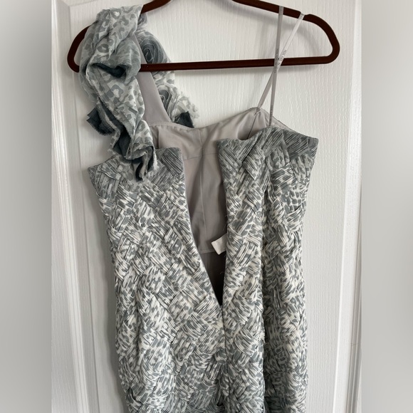 Mikael Aghal Ombré One Shoulder Party Dress Size 6 - Picture 6 of 10